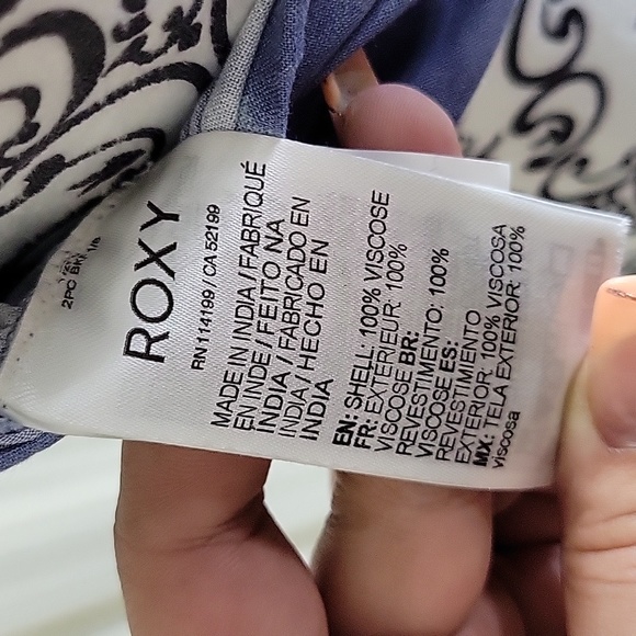 Roxy Island Hops  Halter Tube top - Picture 9 of 9